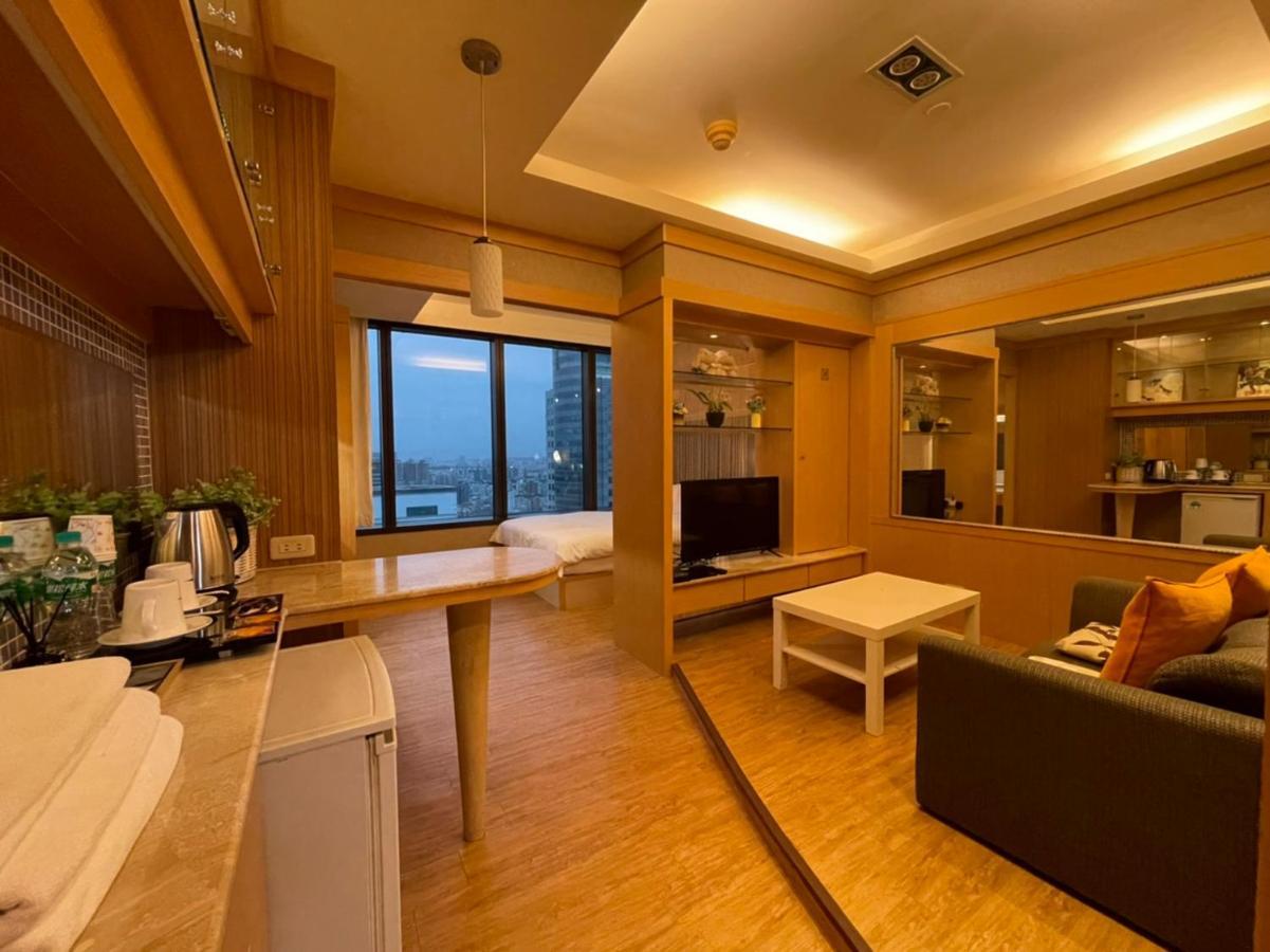 85 Carnival Apartment เกาสง ภายนอก รูปภาพ